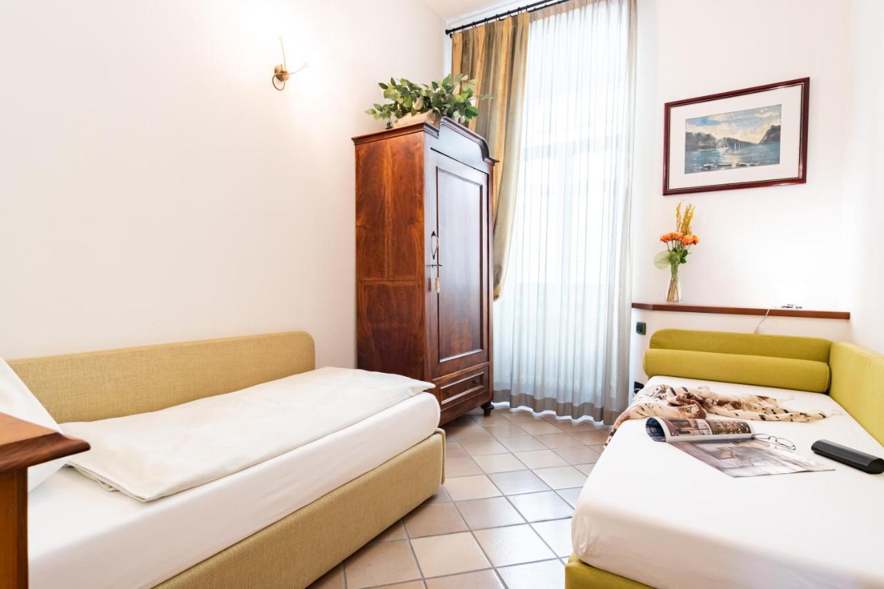 Appartamenti Leon D'Oro Riva del Garda Exteriör bild